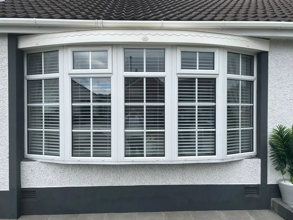 Angled Bay Window Blinds exterior