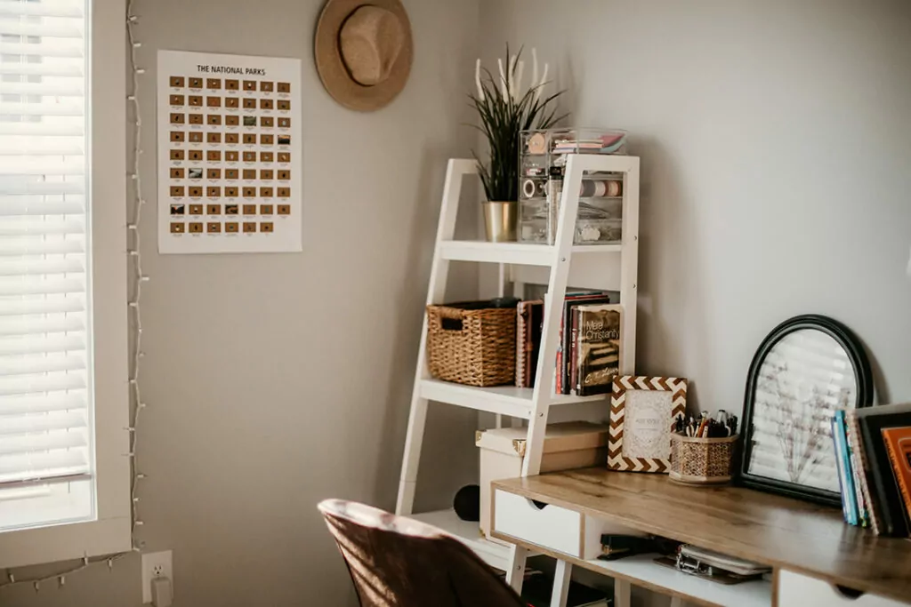 How to Style White Wooden Blinds Embracing Nifty Neutrals Desk