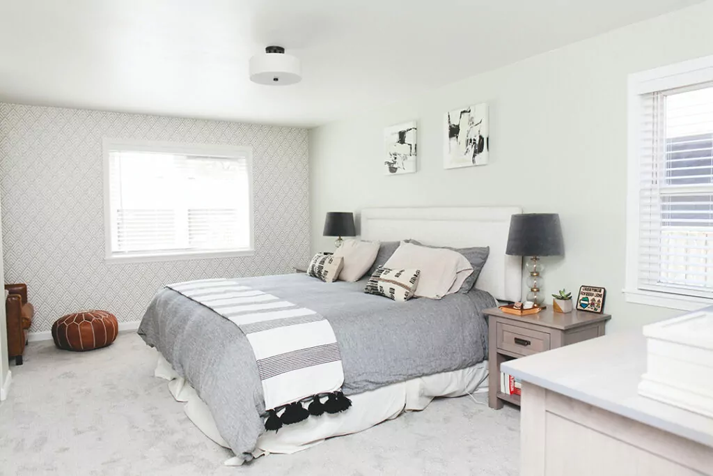 How to Style White Wooden Blinds The Charm of Graceful Greys Bedroom