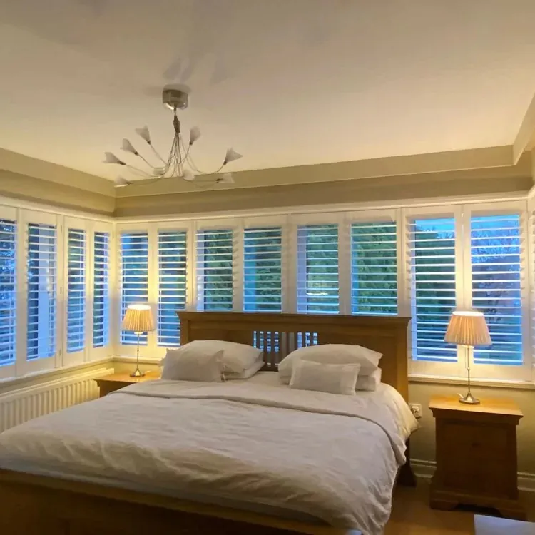 Stunning 5* Bedroom Blinds and Shutters in Titanic Quarter